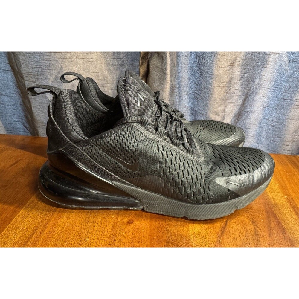 Nike Air Max 270 Shoes Triple Black AH8050-005 Men's Size 10.5 Running Gym